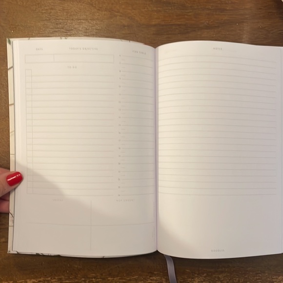 Ohh Deer x Urban Outiftters Daily Planner & Journal - Picture 2 of 3